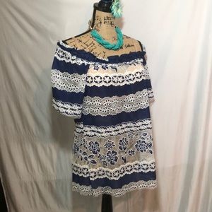 Women’s summer off-the-shoulder top